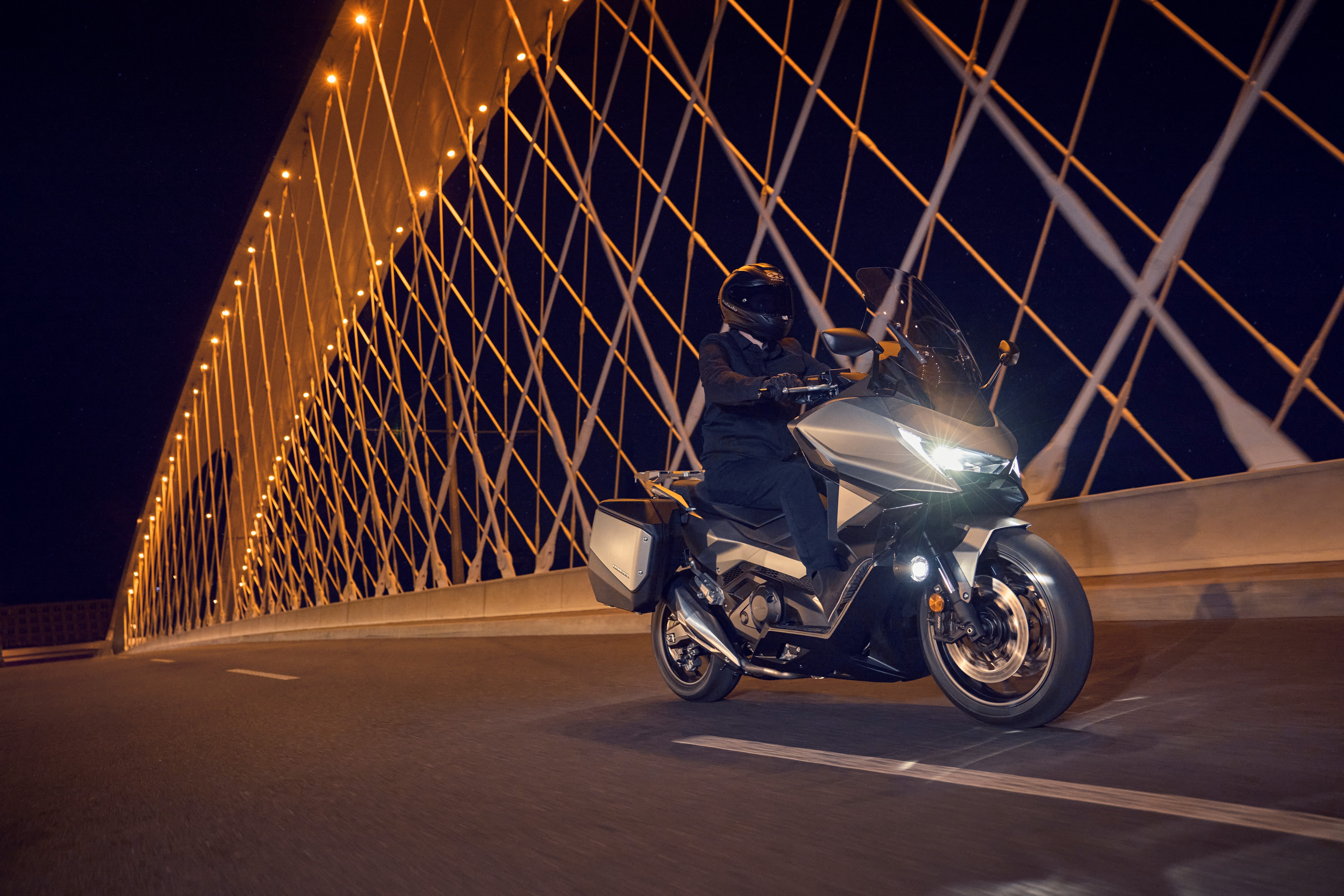 SRK 800 RR